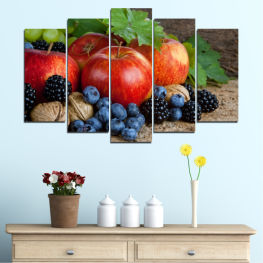Still life, Culinary, Colorful, Leaf, Fresh, Fruits, Nutrition, Food, Blueberries, Fruit, Health, Diet, Dessert, Tomato, Healthy, Berry, Sweet, Vitamin, Organic, Apple, Seasonal, Eat, Edible fruit, Blueberry, Blackberry, Juicy, Vegetarian, Ripe, Berries