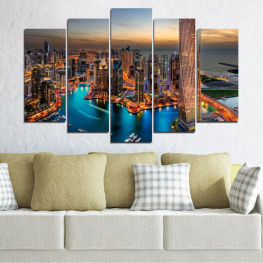 Вода, Залез, Град, Дубай, Градски пейзаж, Светлини, Забележителност, Река, Нощ, Архитектура, Небостъргач, Сграда, Брегова линия, Кула, Вечер, Градски, Бизнес, Силует, В центъра, Бизнес район, Сгради, Офис