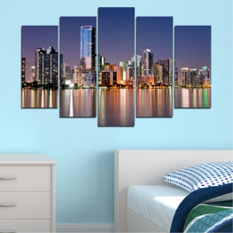 Вода, Модерен, Град, Градски пейзаж, Светлини, Забележителност, Здрач, Река, Нощ, Архитектура, Маями, Небостъргач, Сащ, Сграда, Брегова линия, Кула, Градски, Силует, В центъра, Бизнес район, Сгради, Офис