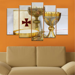 Wine, Romantic, Drink, Glass, Religion, Cross, Holiday, Beverage, Alcohol, Chalice, Gold, Celebration, Champagne, Party, Crystal, Liquid, Celebrate, Anniversary, Goblet, Glasses, Container, Toast